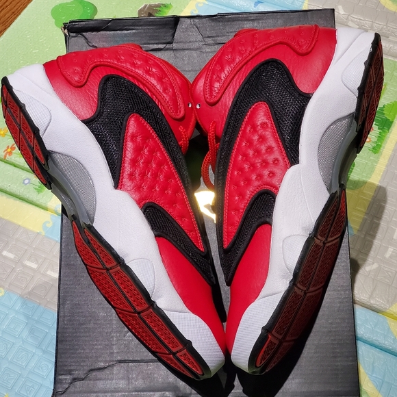 Shoes - Picture 3 of 11